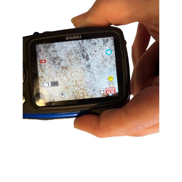 FujiFilm FinePix XP21 Water Proof Digital Camera Digicam 14MP Bundle - TESTED** - Picture 11 of 11